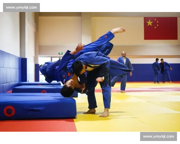 全面提升篮球运动员核心力量与爆发力的专项训练方案